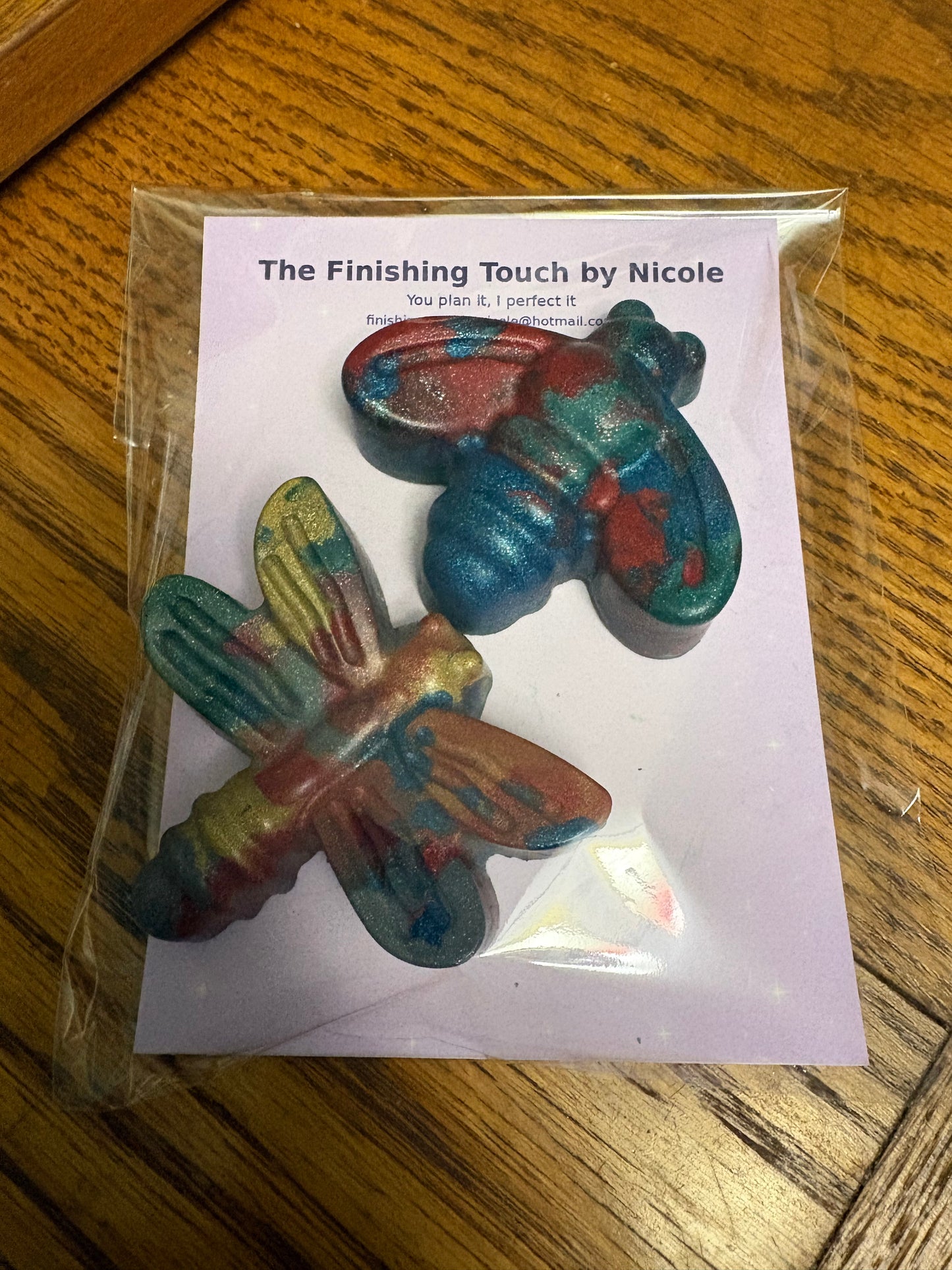 custom favour crayons - jumbo