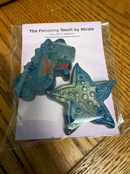 custom favour crayons - jumbo