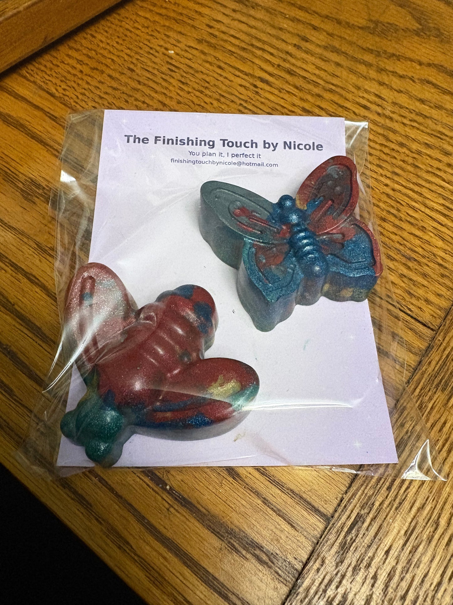 custom favour crayons - jumbo