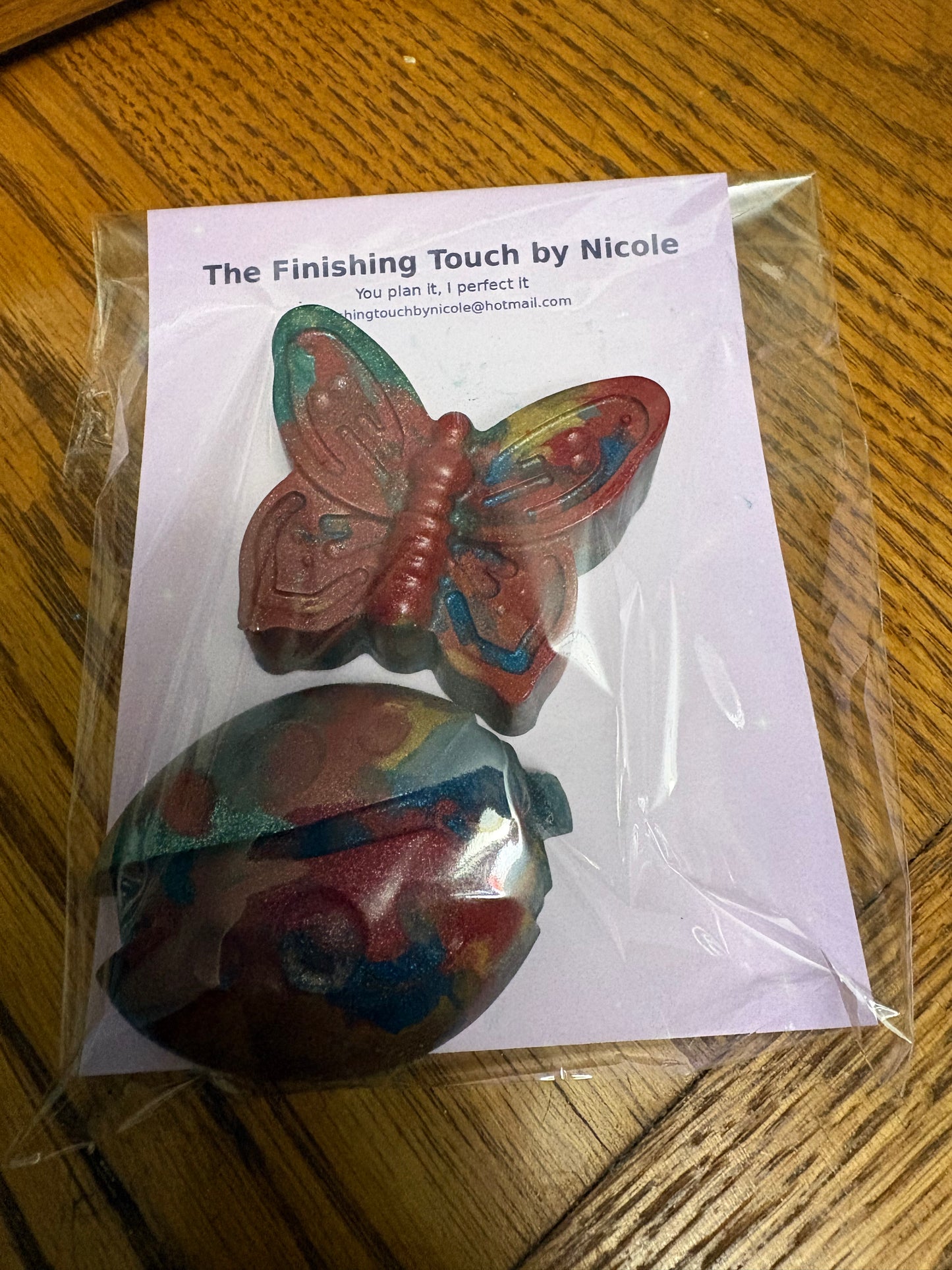 custom favour crayons - jumbo